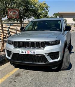 جیپ گراند شیرۆکی